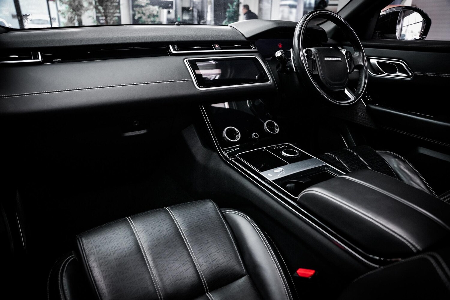 Used Land Rover Range Rover Velar 2018 for sale - 78184351: Photo 23