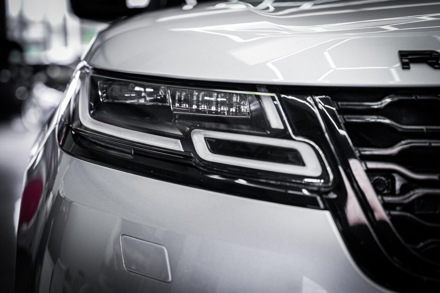 Used Land Rover Range Rover Velar 2018 for sale - 78184351: Photo 32