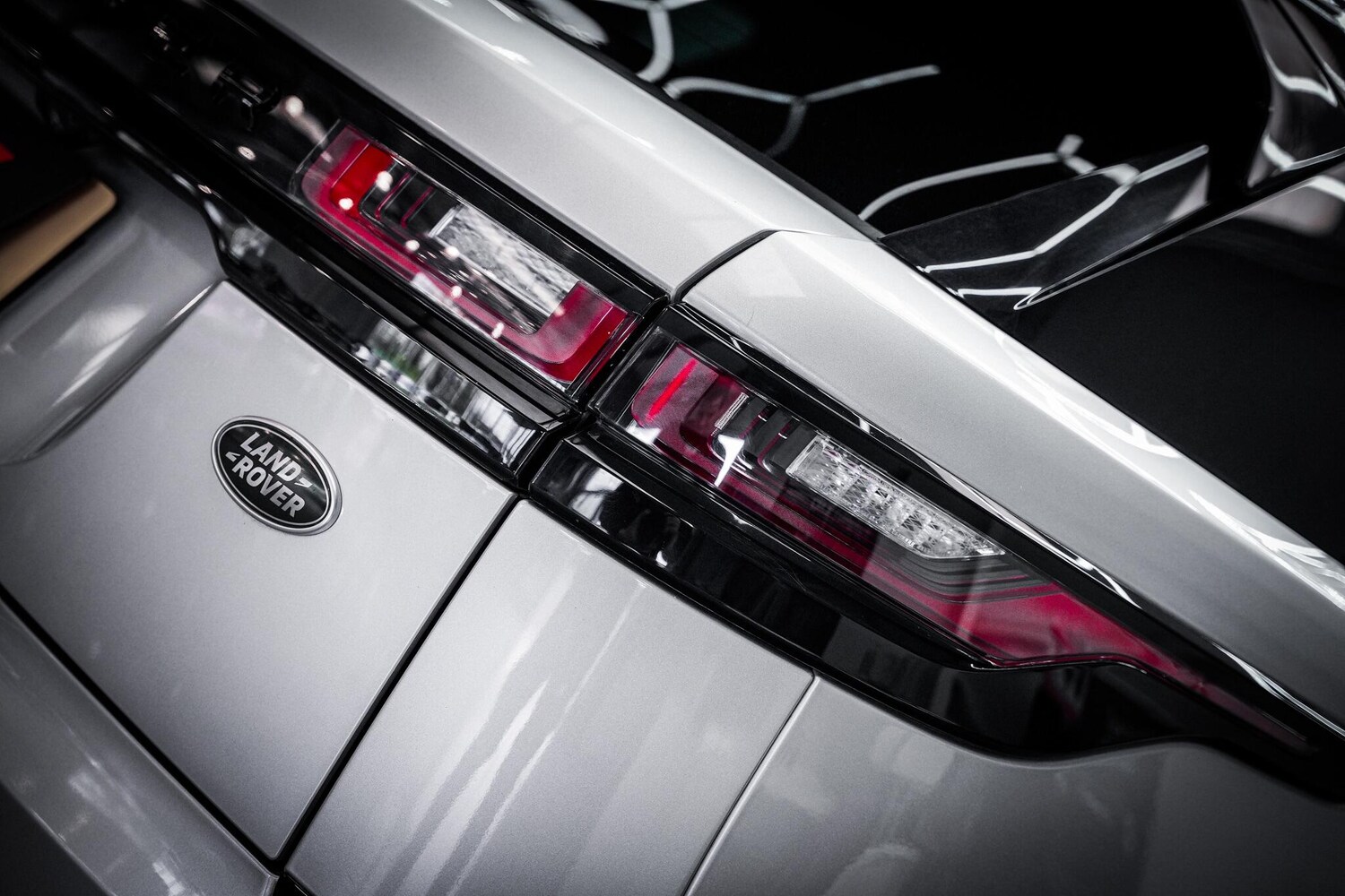 Used Land Rover Range Rover Velar 2018 for sale - 78184351: Photo 41