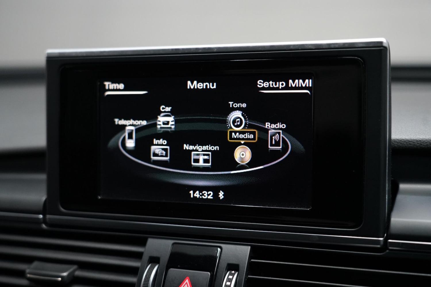 Used Audi A6 Saloon for sale - 77626086: Photo 23