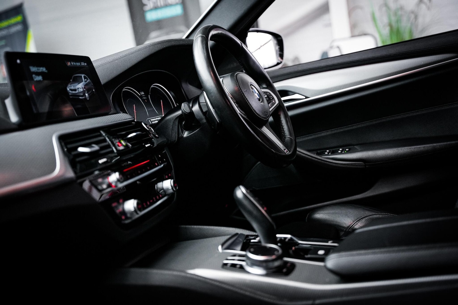 Used BMW 5 Series 2018 for sale - 77440509: Photo 3