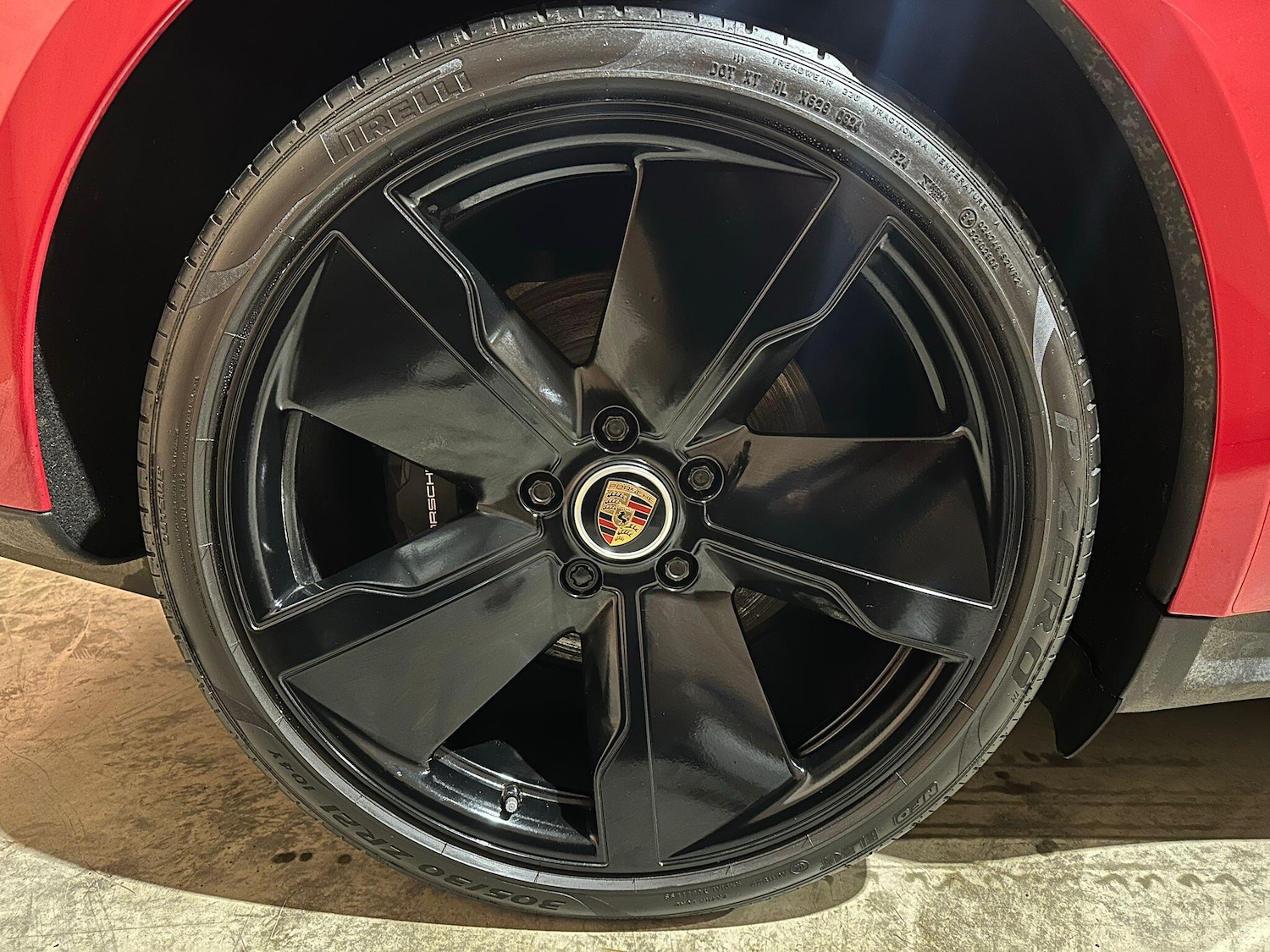 Used Porsche Taycan 2021 for sale - 77144470: Photo 25