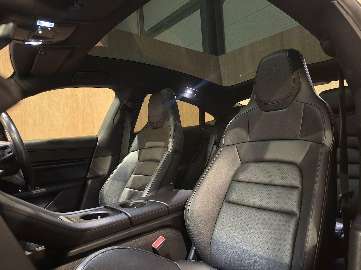 Used Porsche Taycan 2021 for sale - 77144470: Photo 37