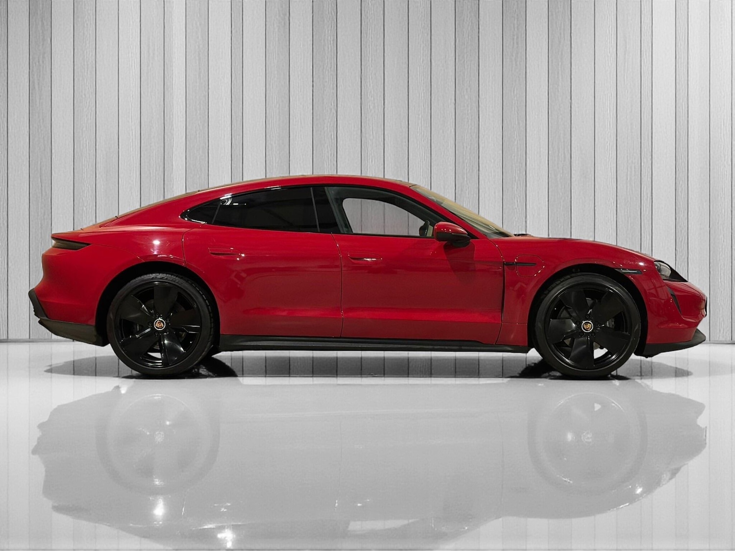 Used Porsche Taycan 2021 for sale - 77144470: Photo 6