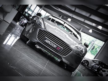 Used Aston Martin Rapide 2013 for sale - 78830015: Photo