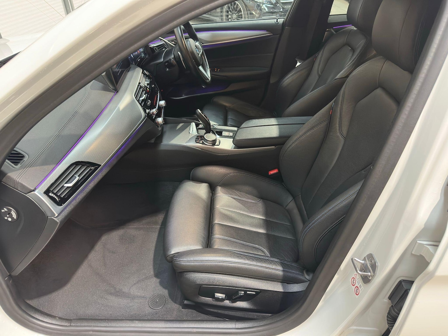 Used BMW 5 Series 2019 for sale - 76913302: Photo 37