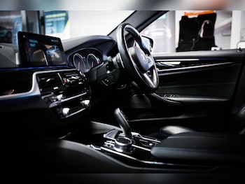 Used BMW 5 Series 2018 for sale - 79540509: Photo