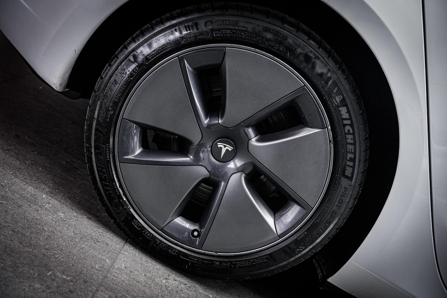 Used Tesla Model 3 2021 for sale - 77050294: Photo 26