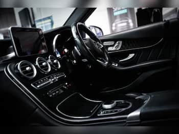 Used Mercedes-Benz GLC 2018 for sale - 79836398: Photo