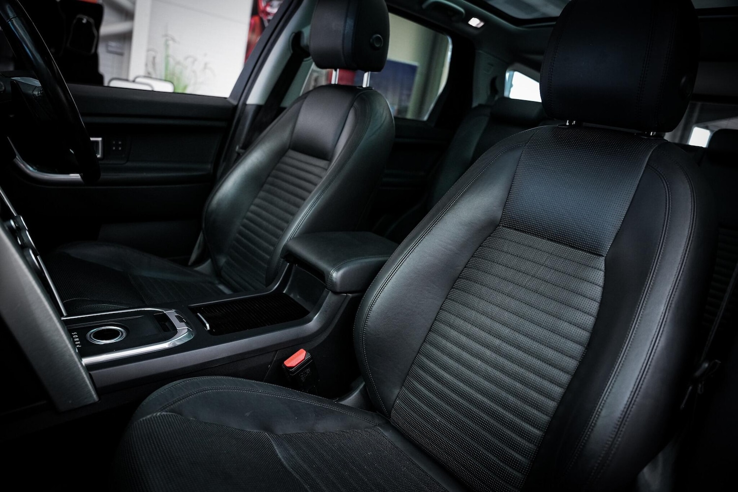 Used Land Rover Discovery Sport for sale - 77769385: Photo 24