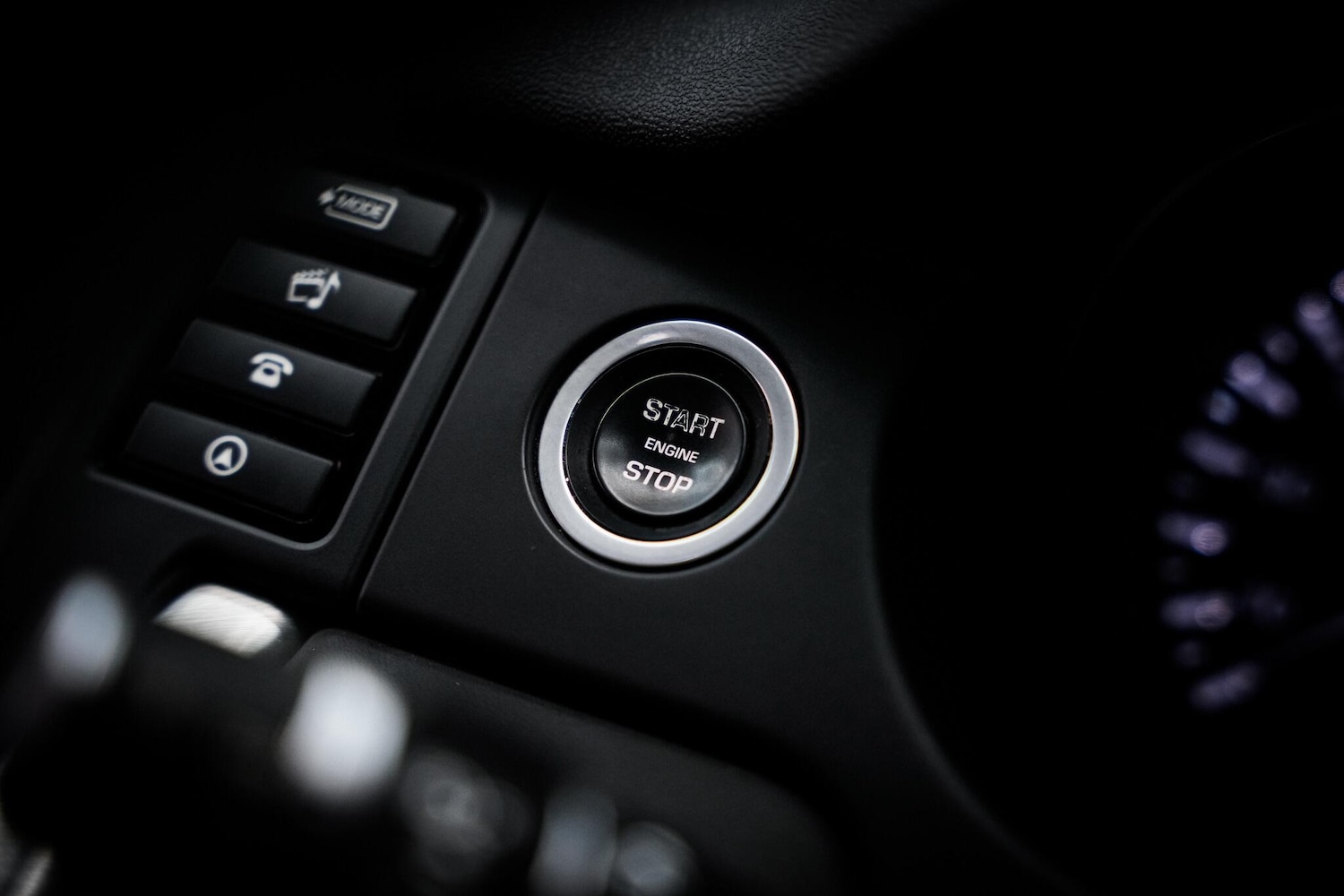 Used Land Rover Discovery Sport for sale - 77769385: Photo 41