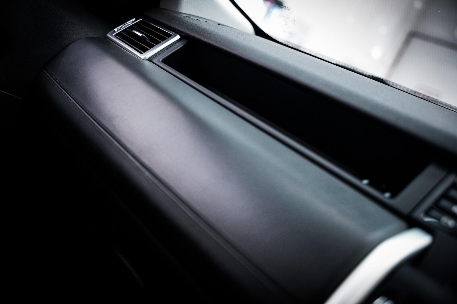 Used Land Rover Discovery Sport for sale - 77769385: Photo 46