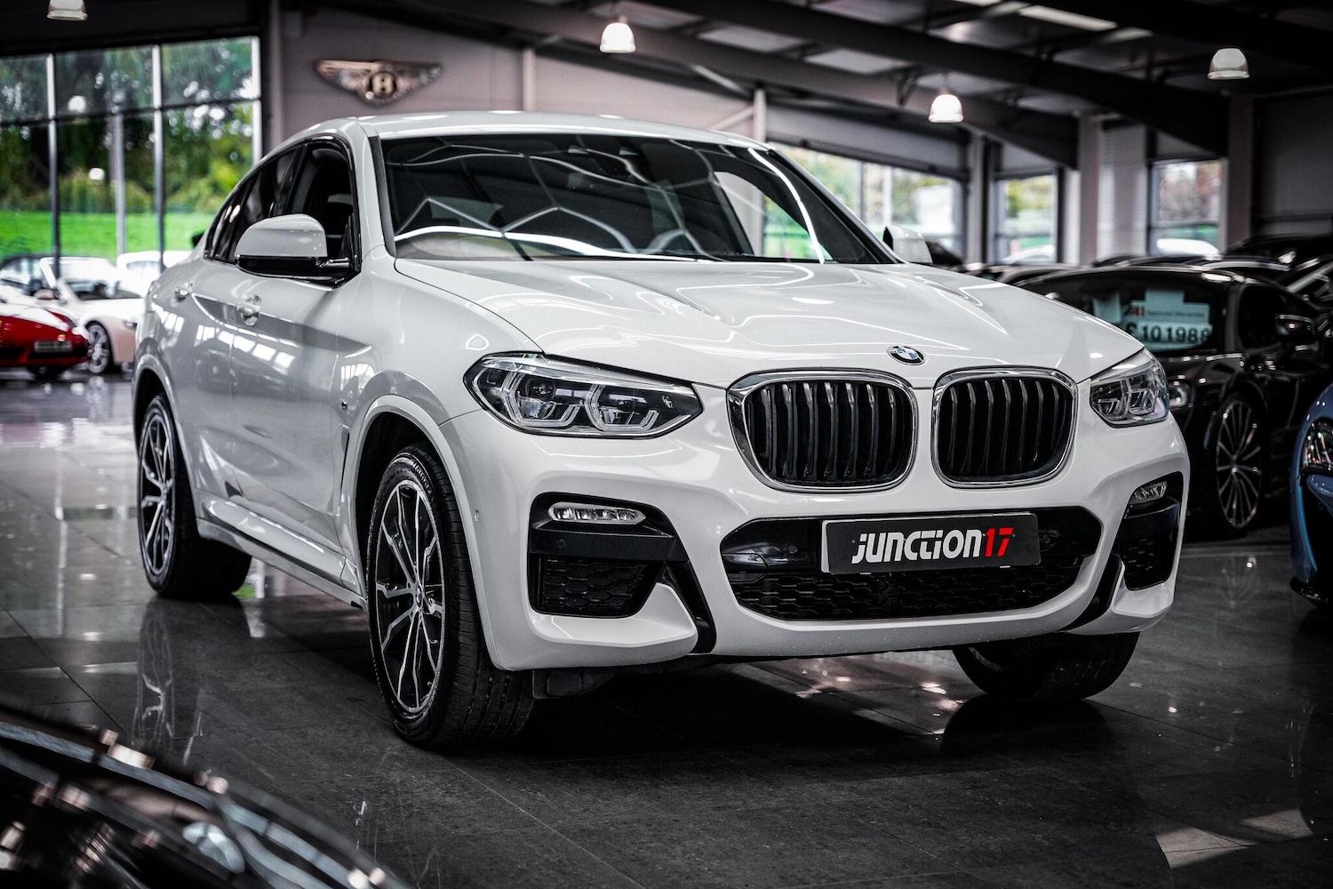 Used BMW X4 2018 for sale - 76657990: Photo 10