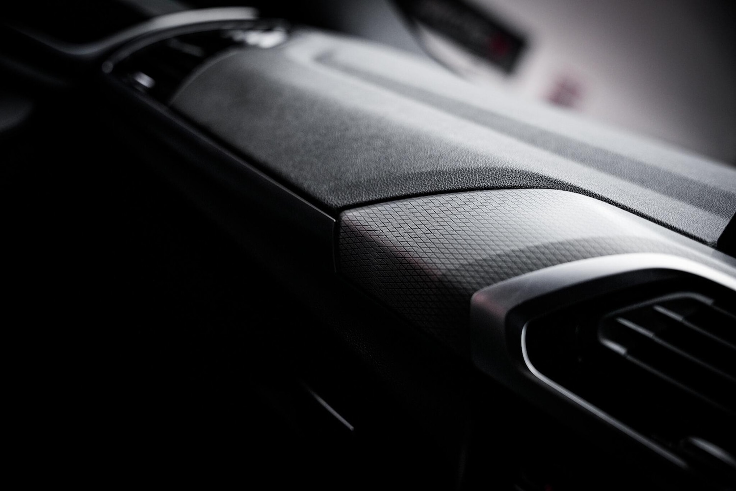 Used BMW X4 2018 for sale - 76657990: Photo 46