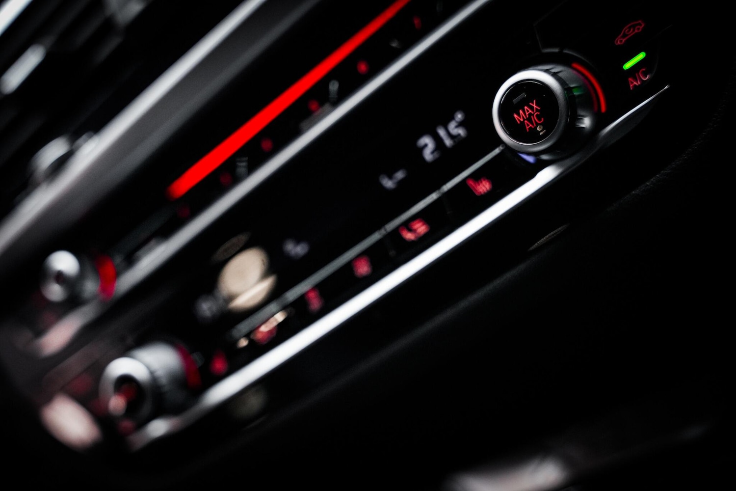 Used BMW X4 2018 for sale - 76657990: Photo 47