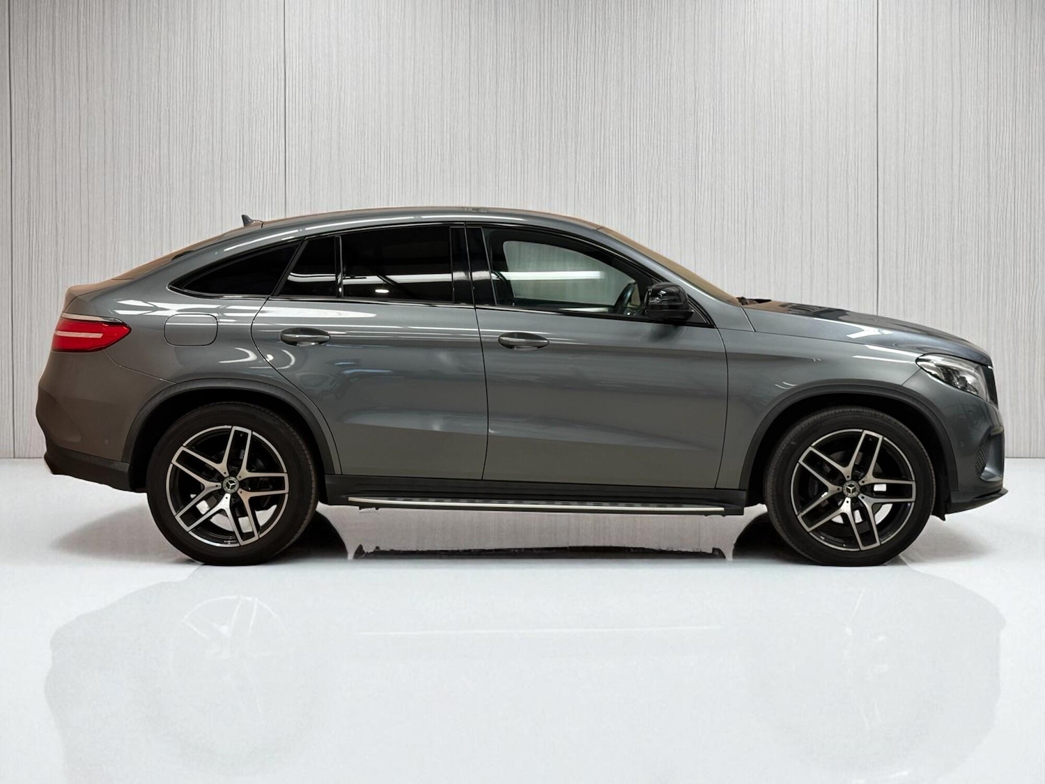 Used Mercedes-Benz GLE 2018 for sale - 76657375: Photo 10