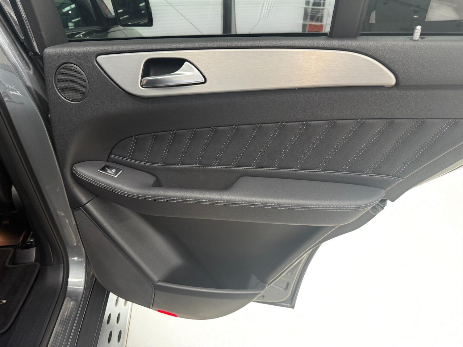 Used Mercedes-Benz GLE 2018 for sale - 76657375: Photo 29