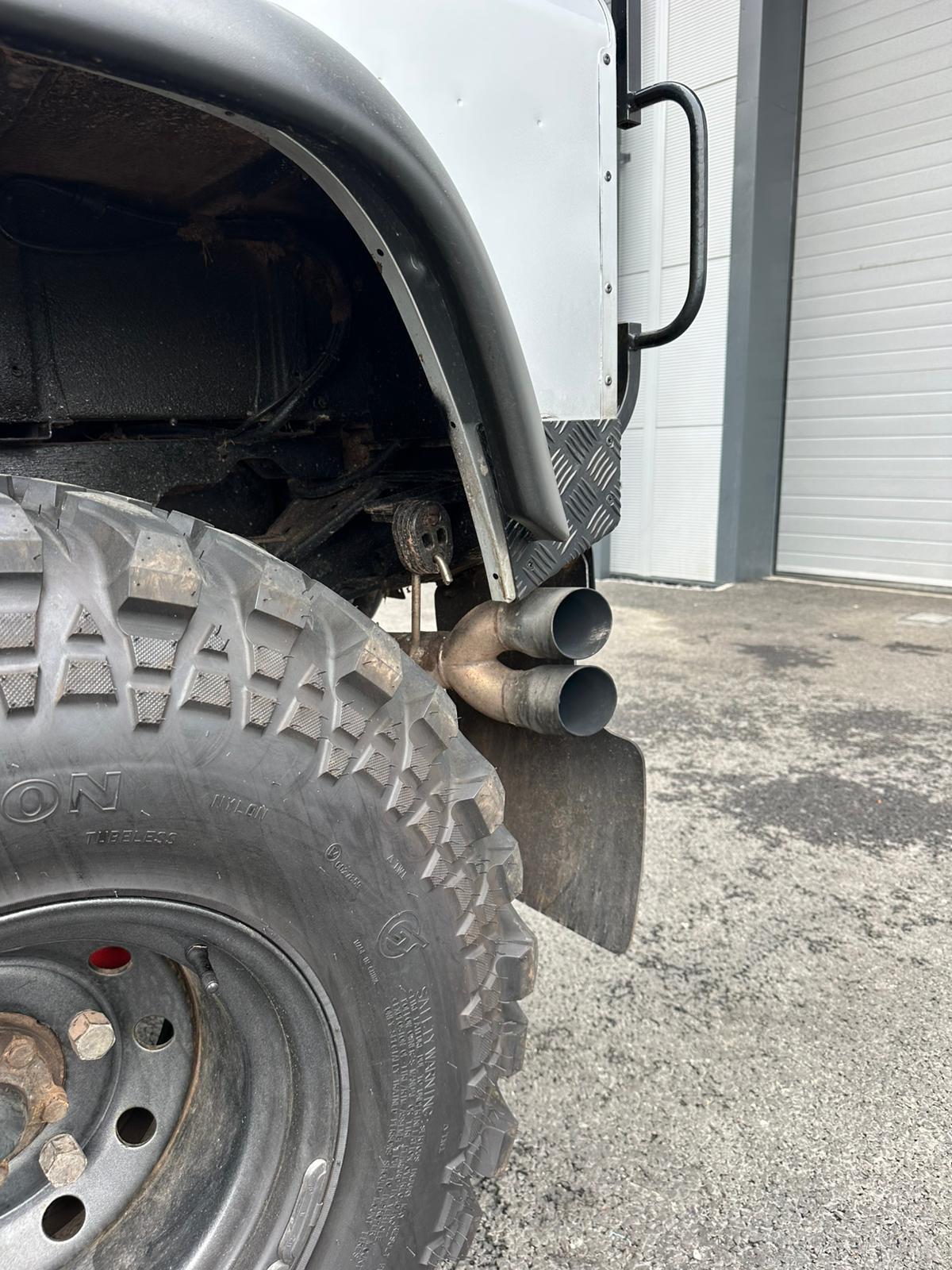 Used Land Rover Defender 2004 for sale - 76658191: Photo 10