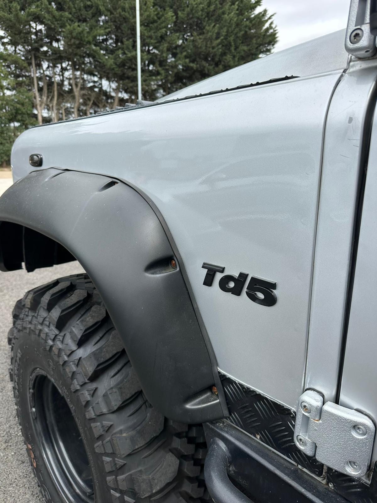 Used Land Rover Defender 2004 for sale - 76658191: Photo 19