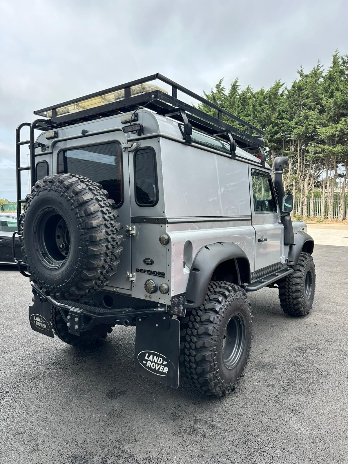 Used Land Rover Defender 2004 for sale - 76658191: Photo 5