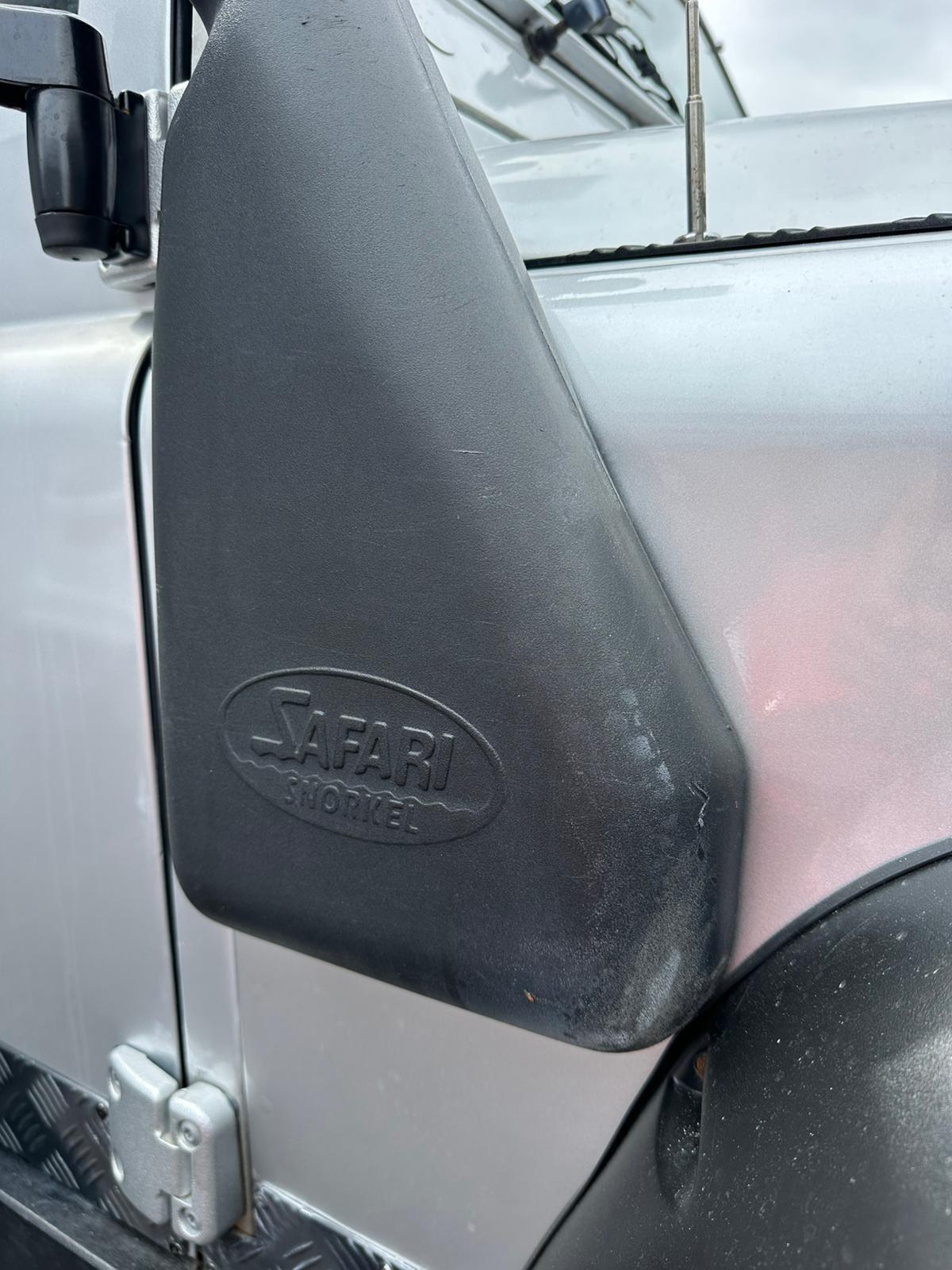 Used Land Rover Defender 2004 for sale - 76658191: Photo 8