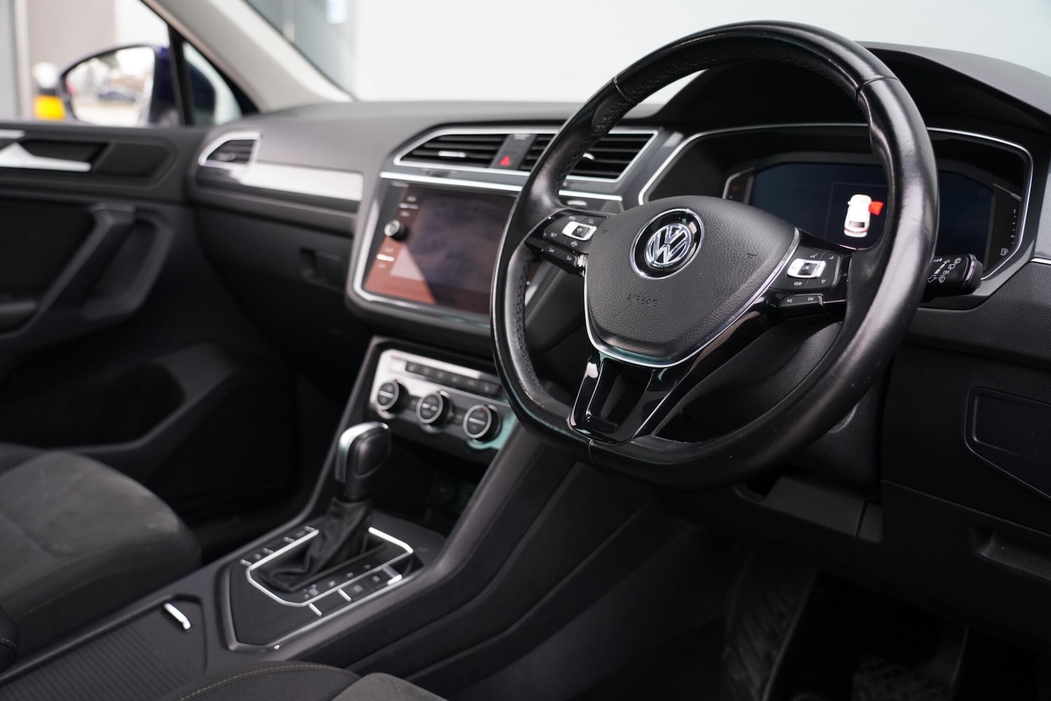 Used Volkswagen Tiguan for sale - 78185053: Photo 10