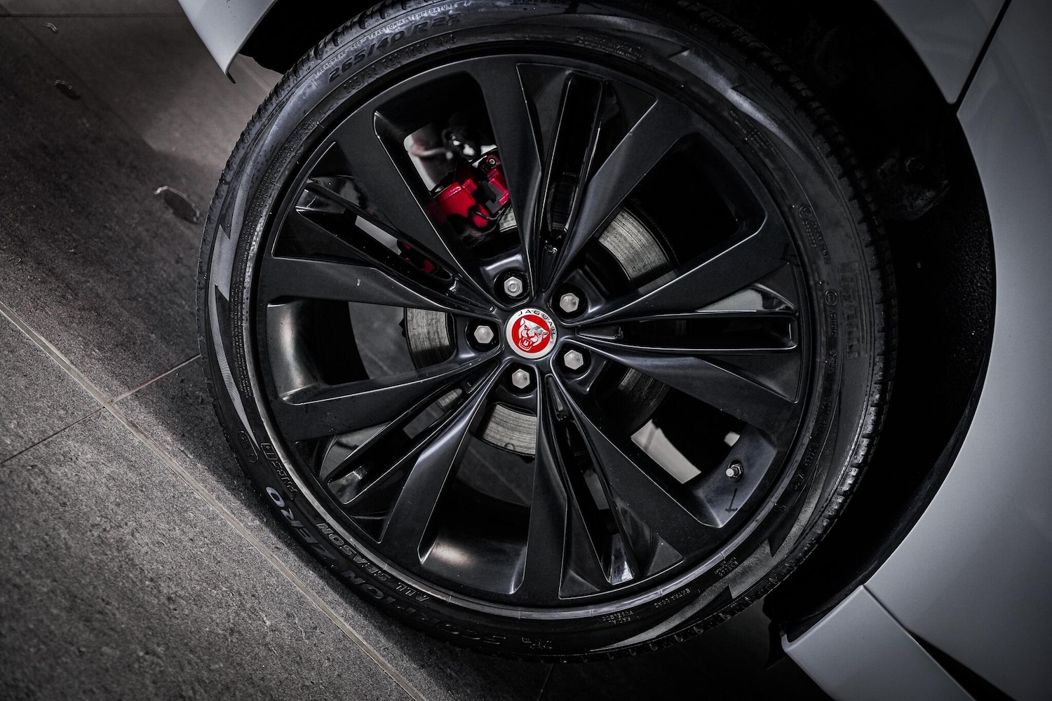 Used Jaguar F-Pace 2018 for sale - 77682989: Photo 29