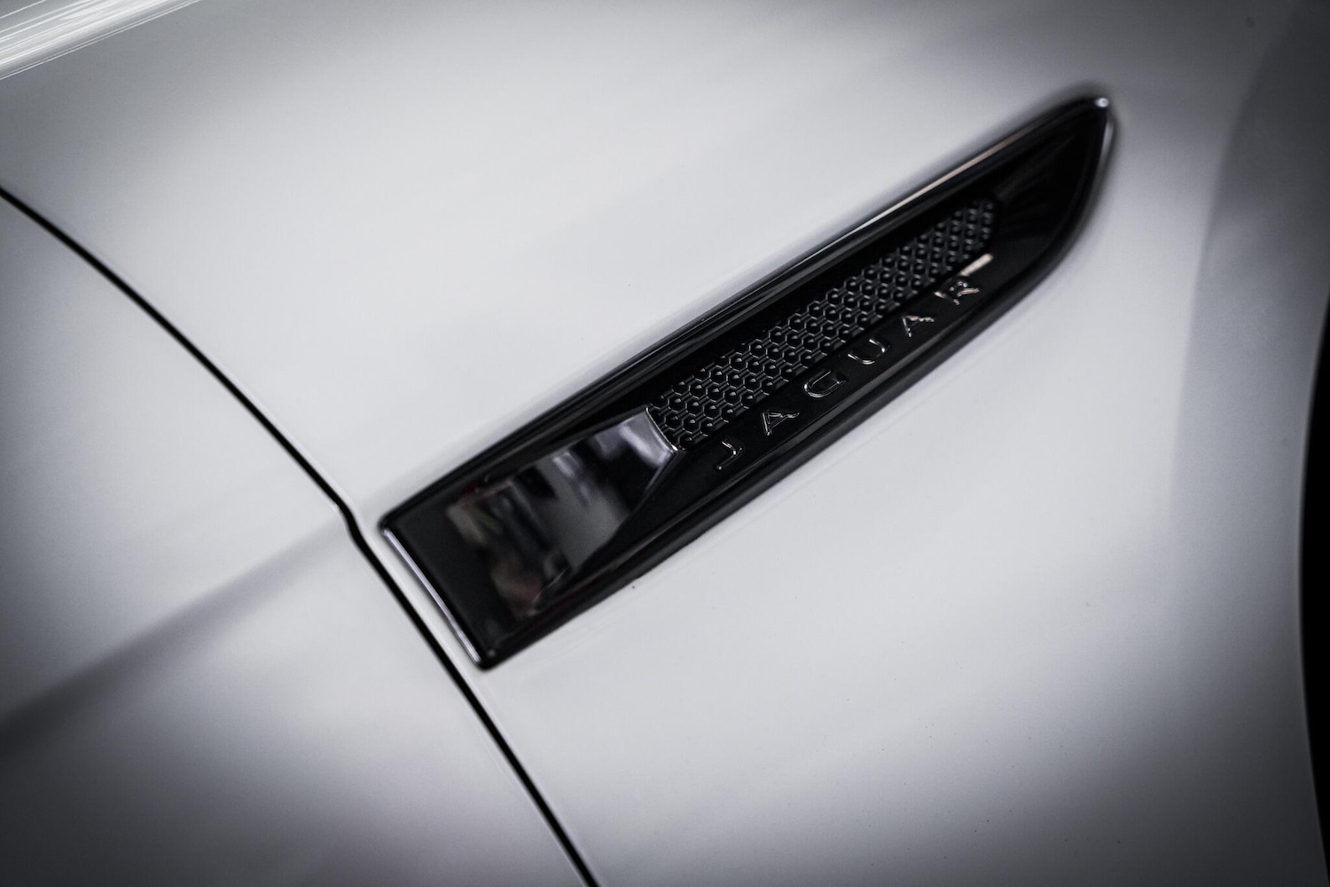 Used Jaguar F-Pace 2018 for sale - 77682989: Photo 37