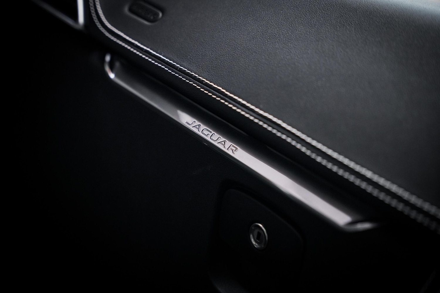 Used Jaguar F-Pace 2018 for sale - 77682989: Photo 47