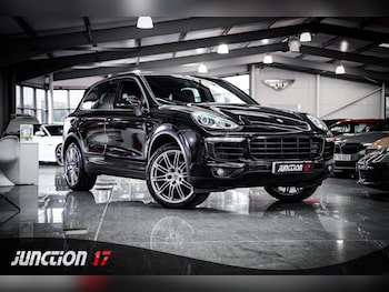 Used Porsche Cayenne 2015 for sale - 77524428: Photo