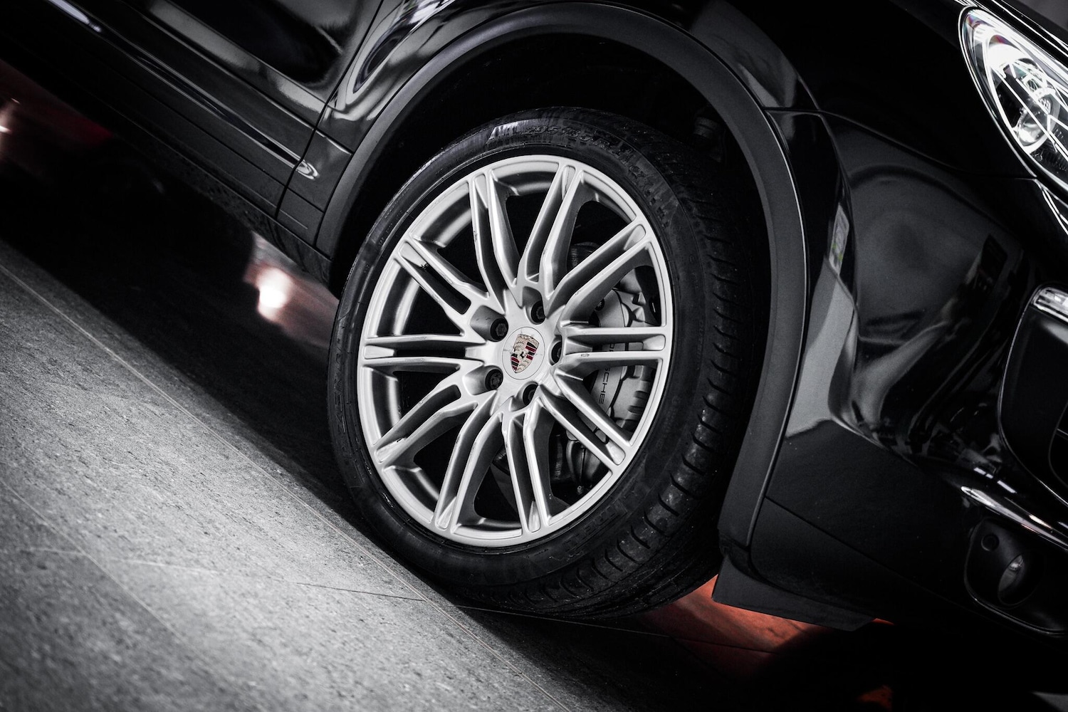 Used Porsche Cayenne 2015 for sale - 77524428: Photo 27