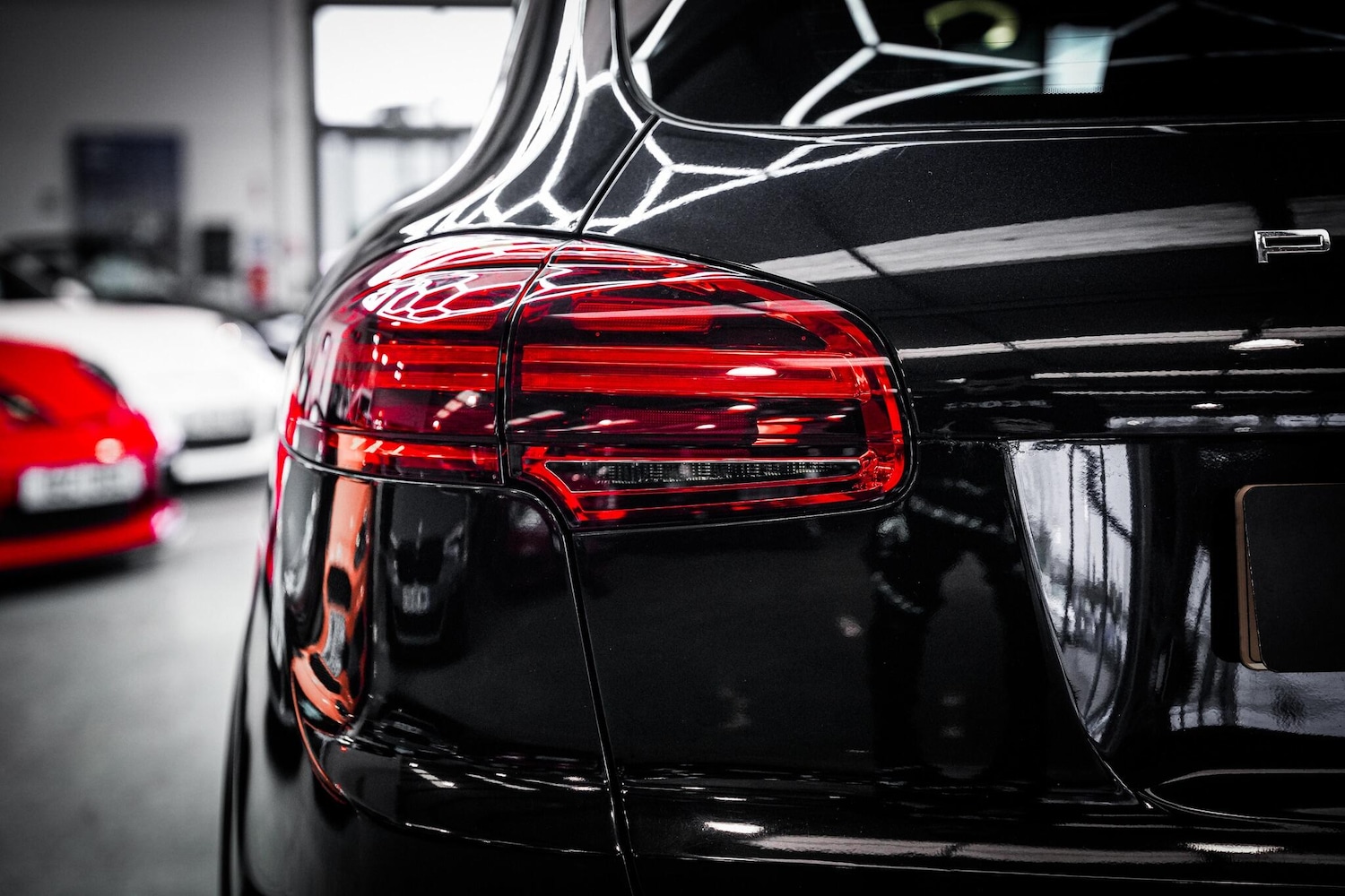 Used Porsche Cayenne 2015 for sale - 77524428: Photo 32