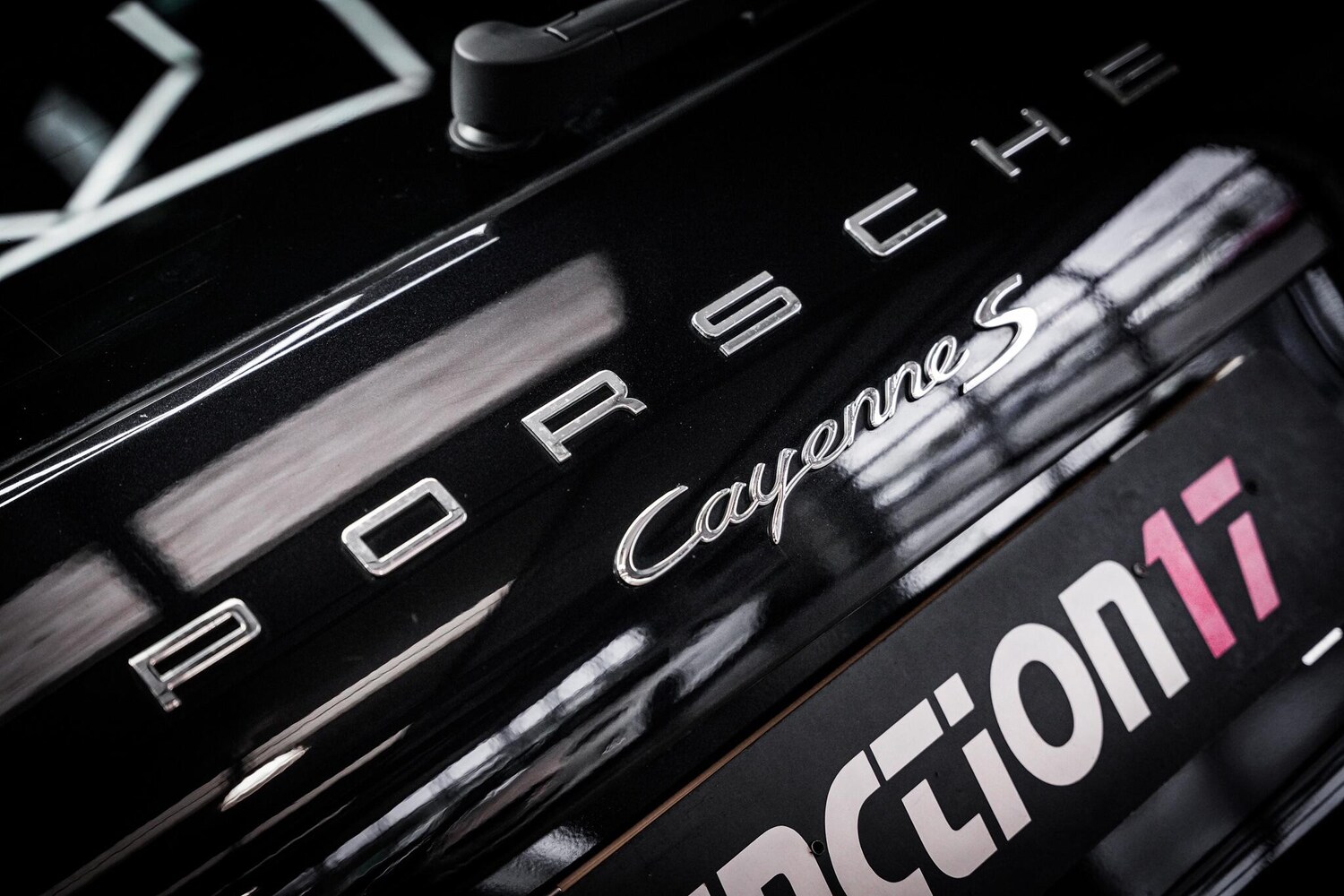 Used Porsche Cayenne 2015 for sale - 77524428: Photo 33