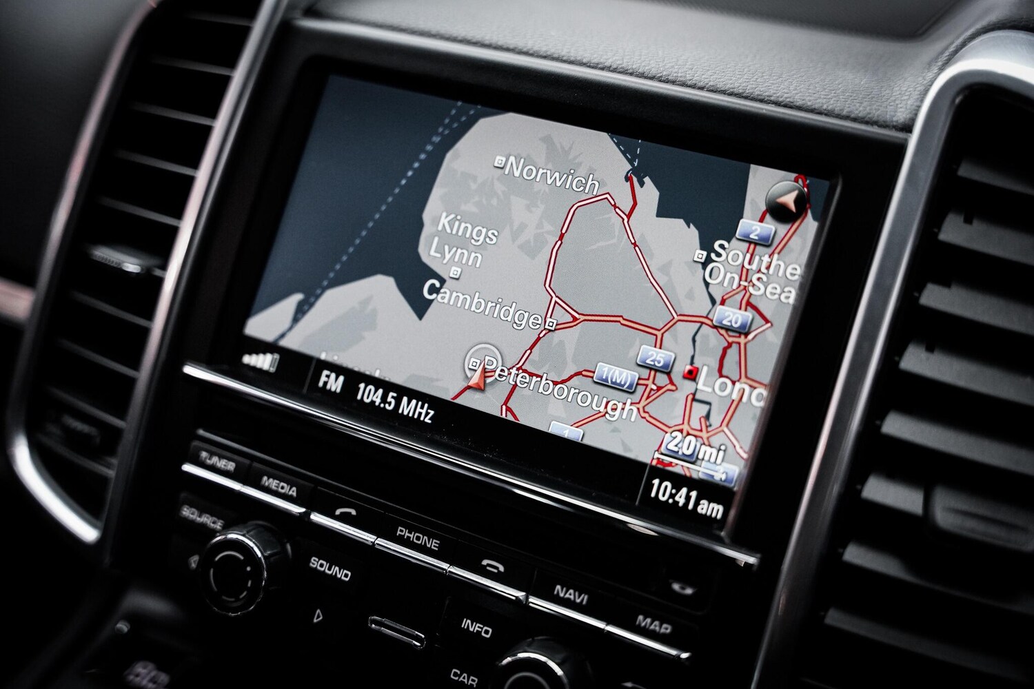 Used Porsche Cayenne 2015 for sale - 77524428: Photo 36