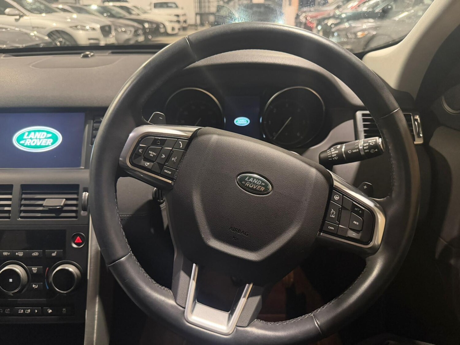 Used Land Rover Discovery Sport 2019 for sale - 76832499: Photo 33