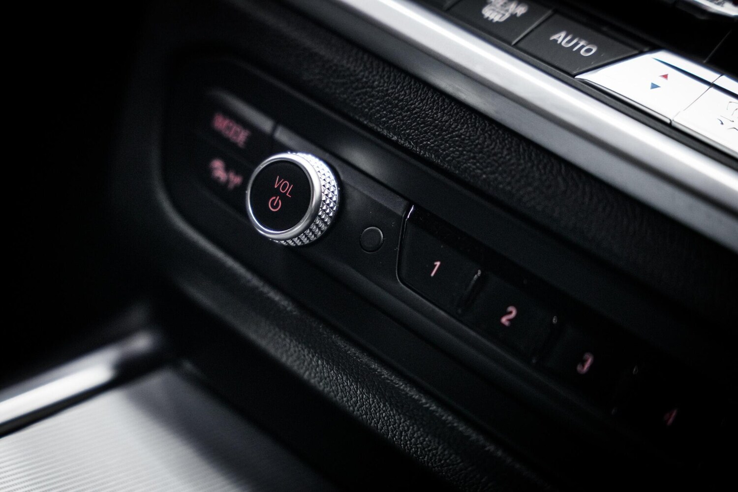 Used BMW 3 Series 2020 for sale - 78170275: Photo 50