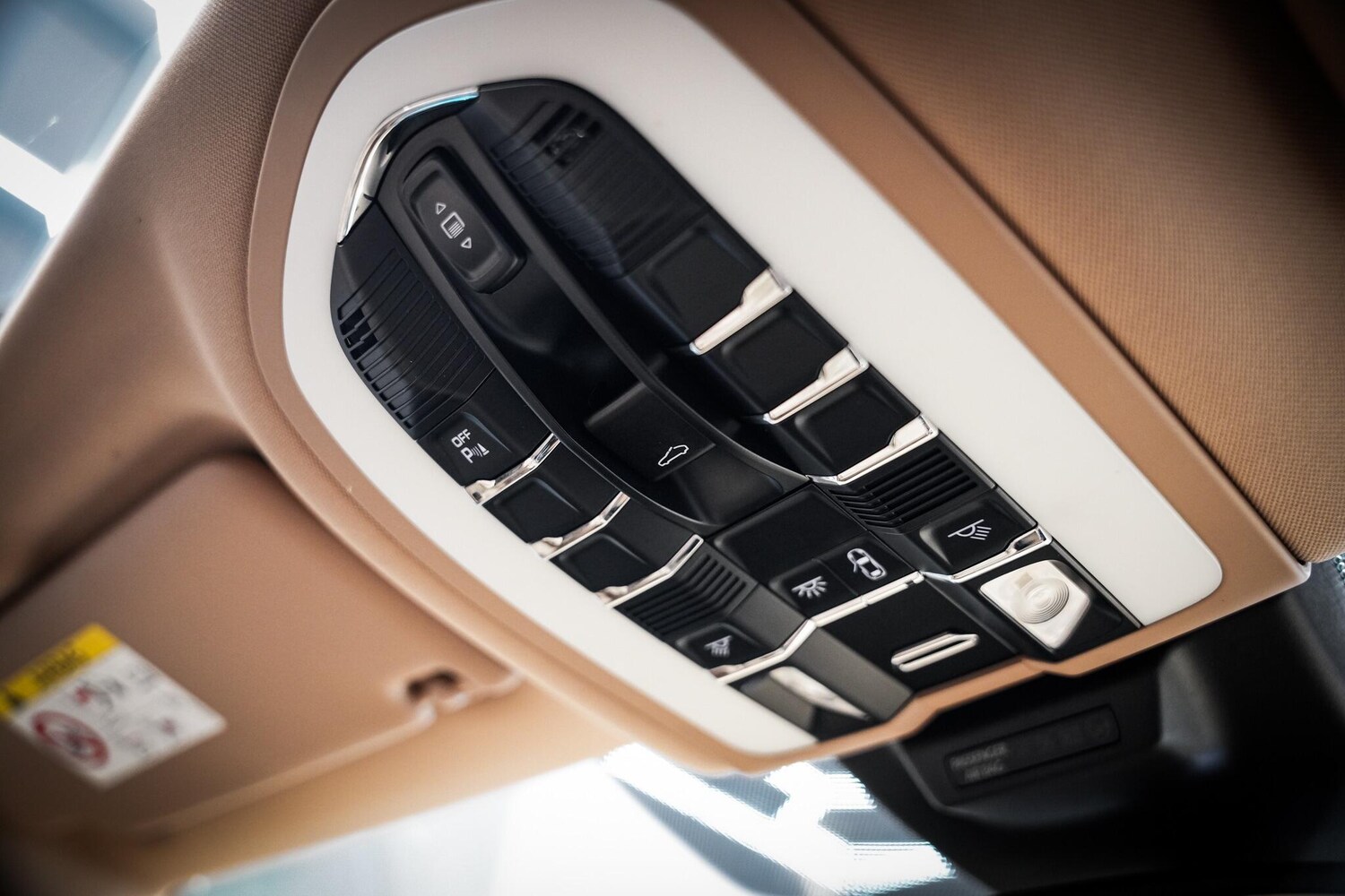 Used Porsche Macan 2016 for sale - 78046690: Photo 54