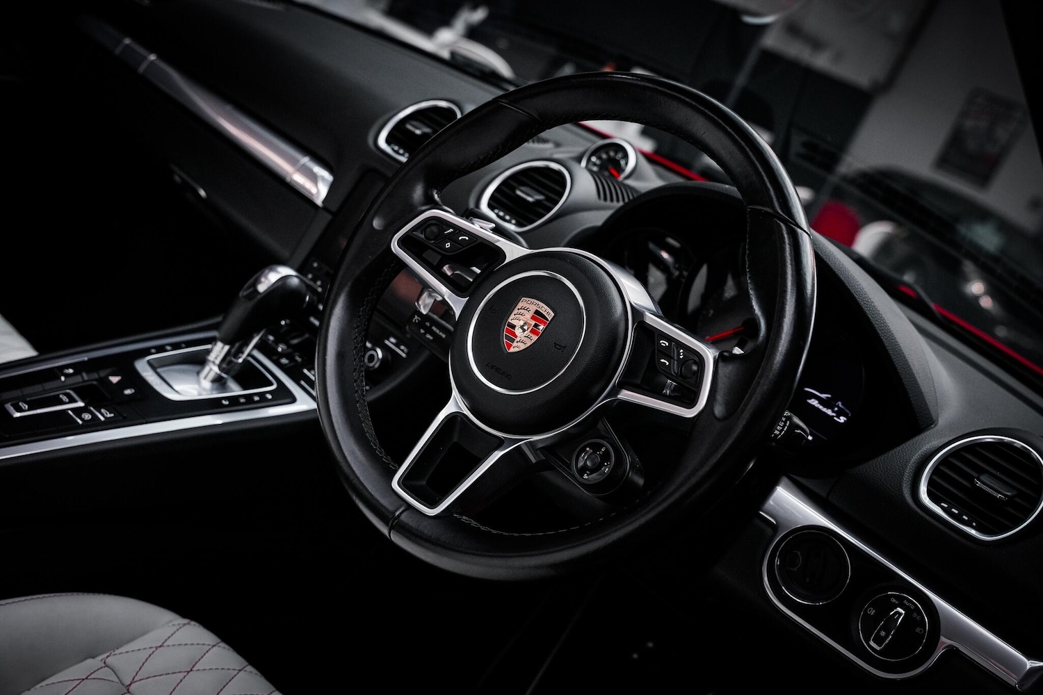 Used Porsche Boxster 2018 for sale - 76658113: Photo 21