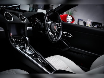 Used Porsche Boxster 2018 for sale - 76658113: Photo