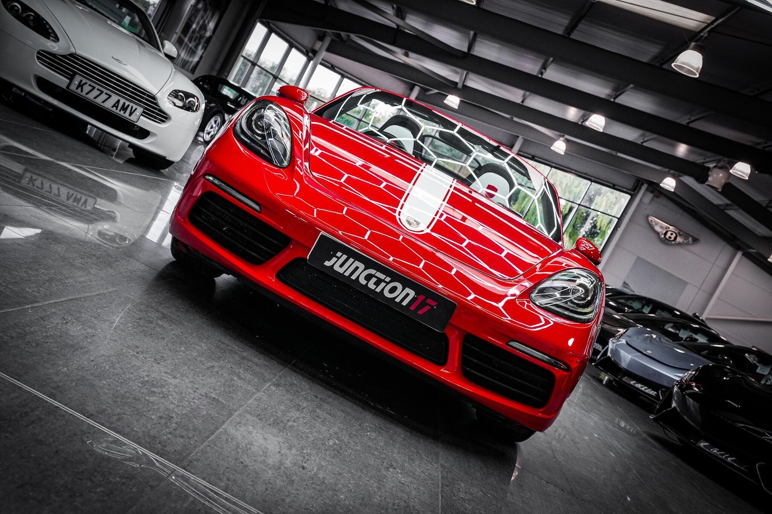 Used Porsche Boxster 2018 for sale - 76658113: Photo 4