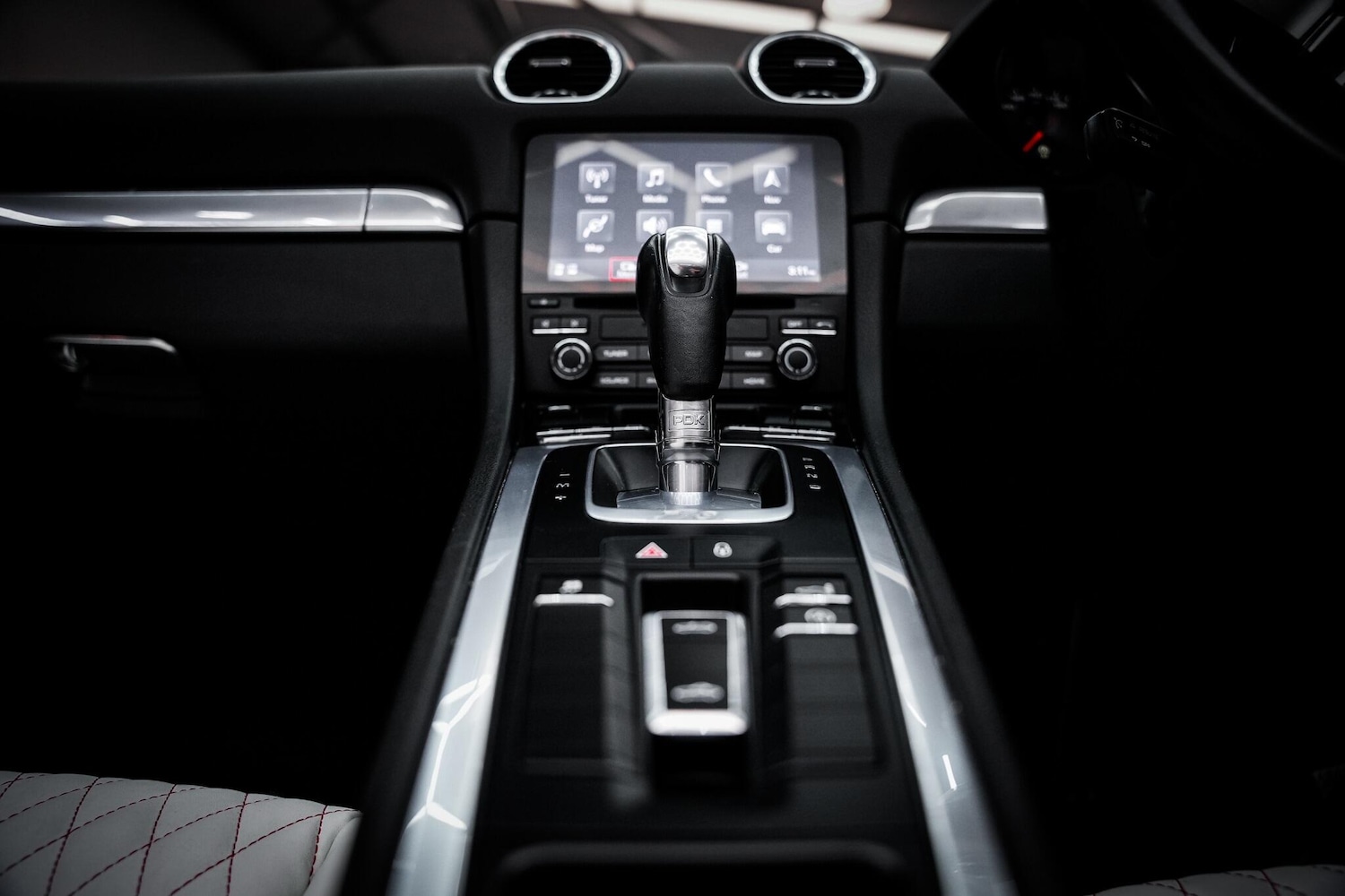 Used Porsche Boxster 2018 for sale - 76658113: Photo 43