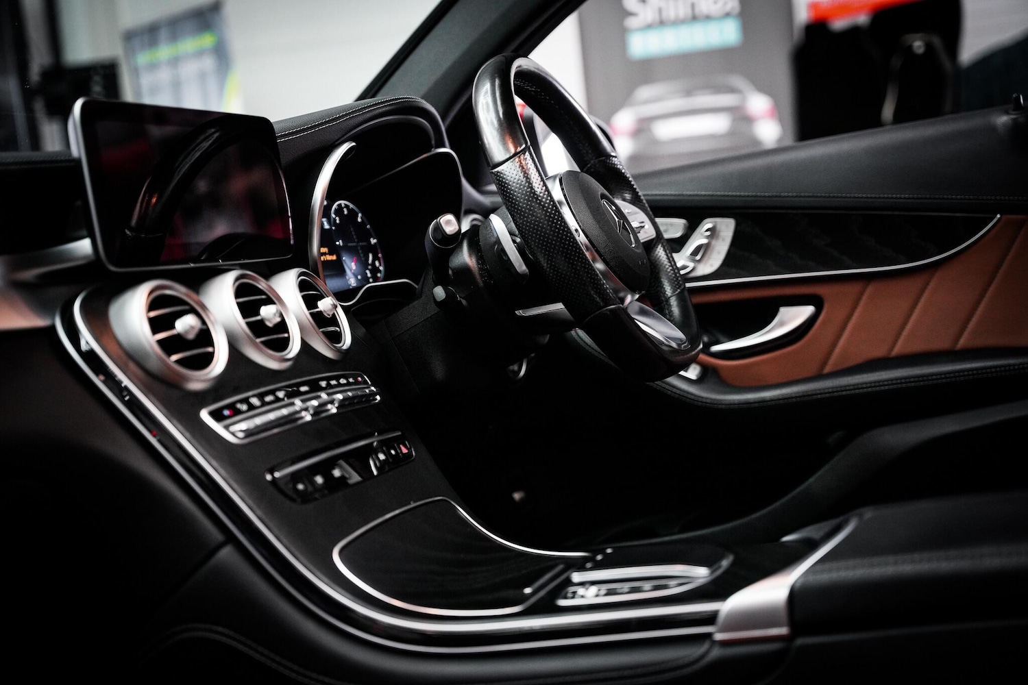 Used Mercedes-Benz GLC for sale - 77705207: Photo 4