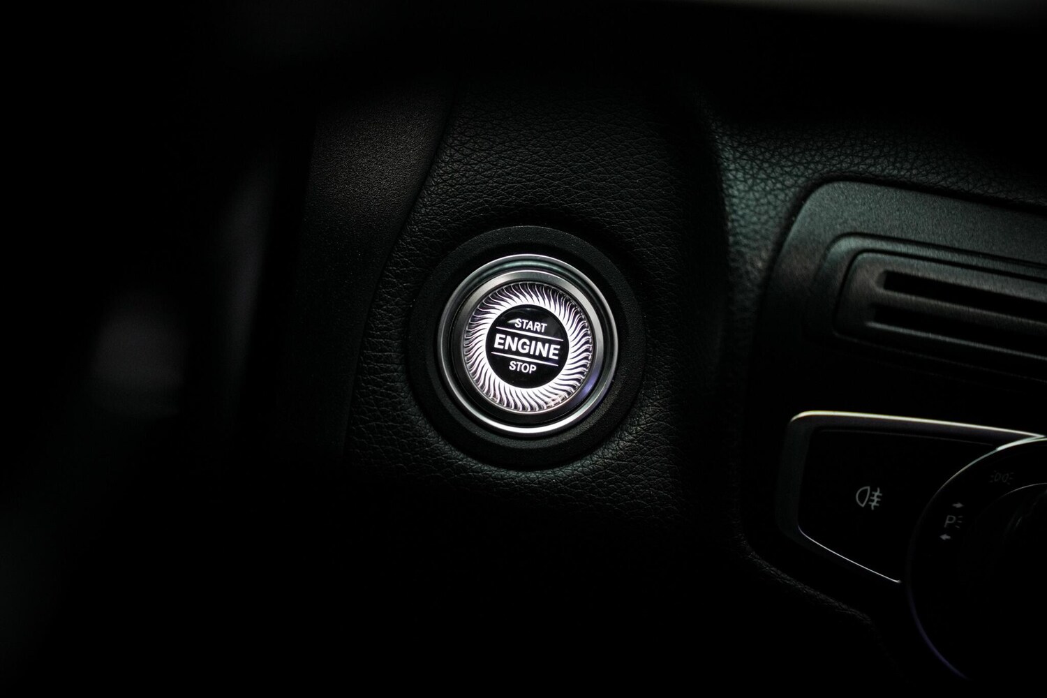 Used Mercedes-Benz GLC for sale - 77705207: Photo 47