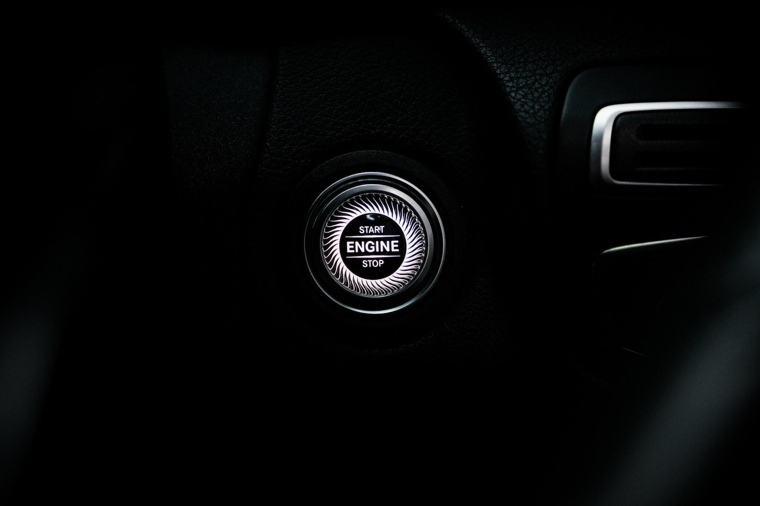 Used Mercedes-Benz C Class 2019 for sale - 77564593: Photo 40