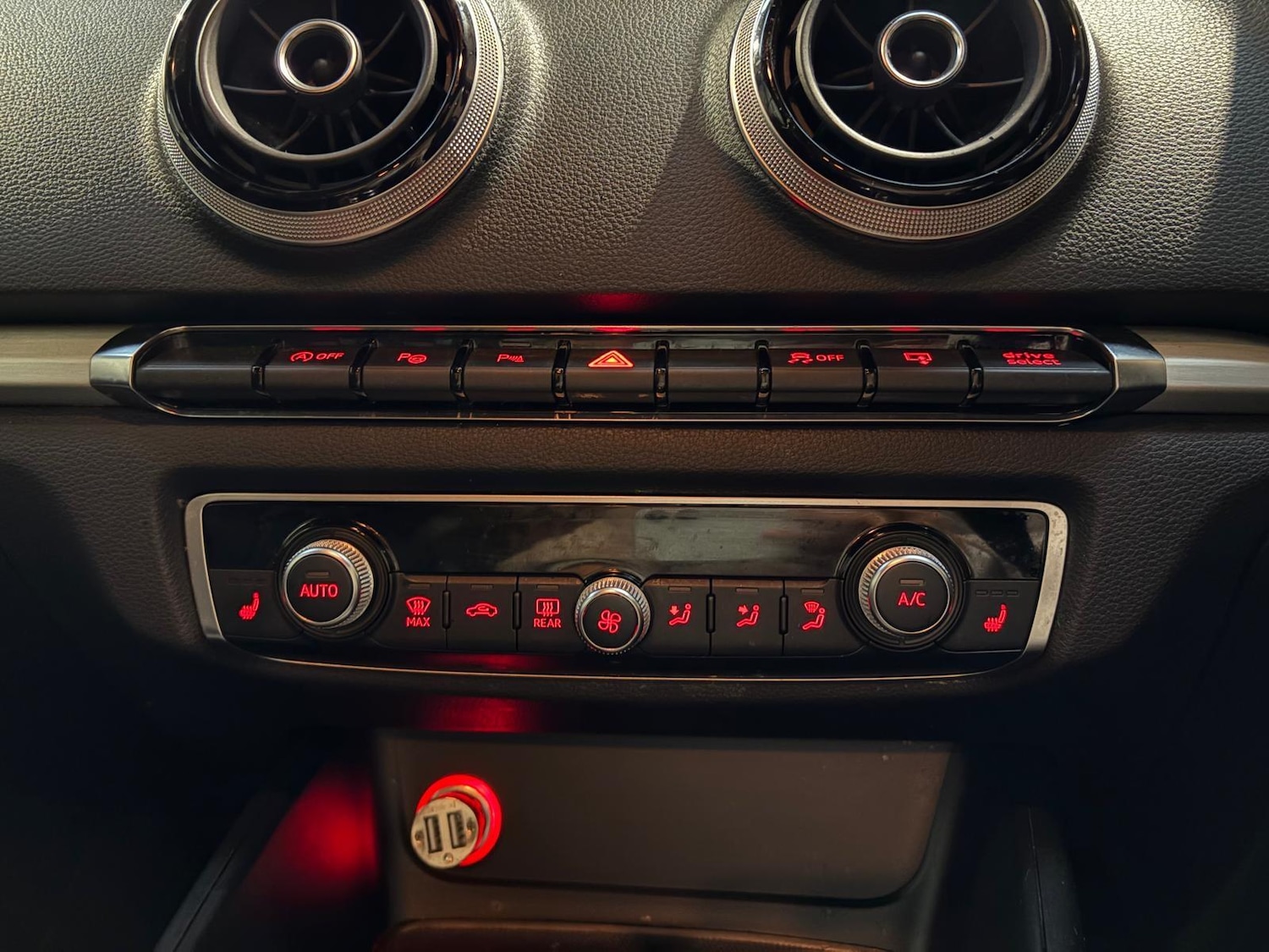 Used Audi A3 2015 for sale - 76658313: Photo 39