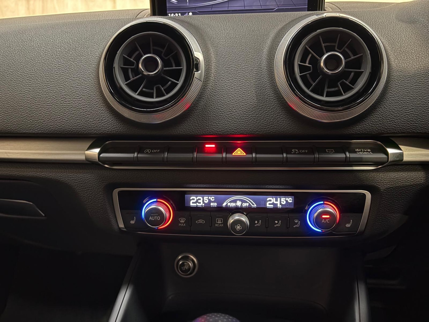 Used Audi A3 for sale - 76659234: Photo 24