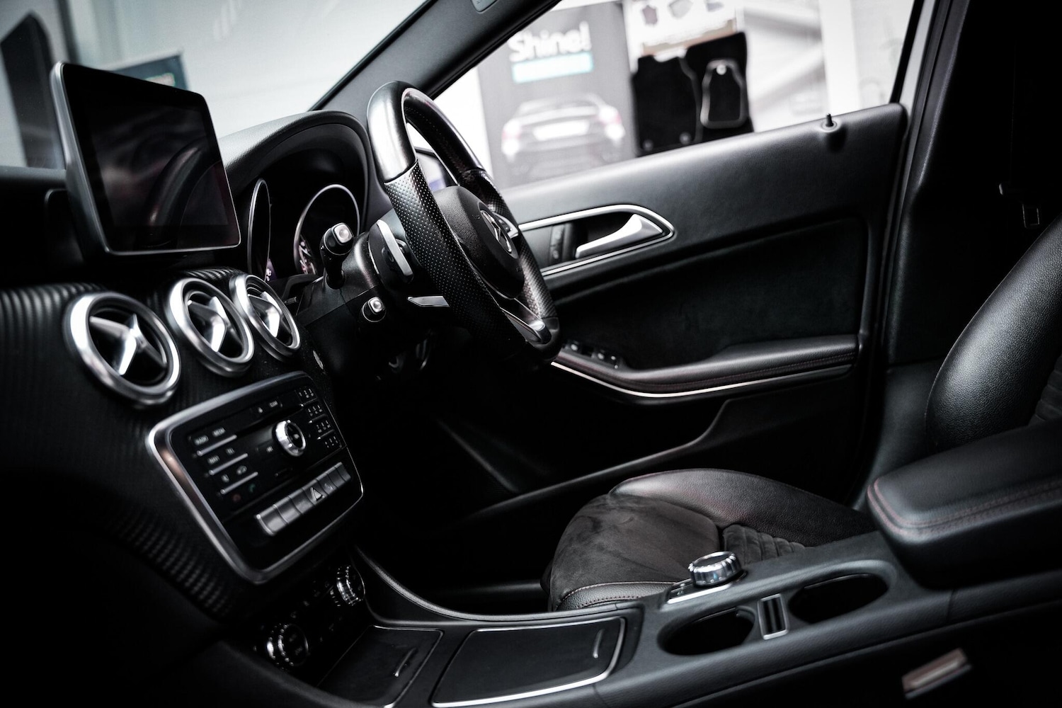 Used Mercedes-Benz A-Class 2017 for sale - 78047430: Photo 3