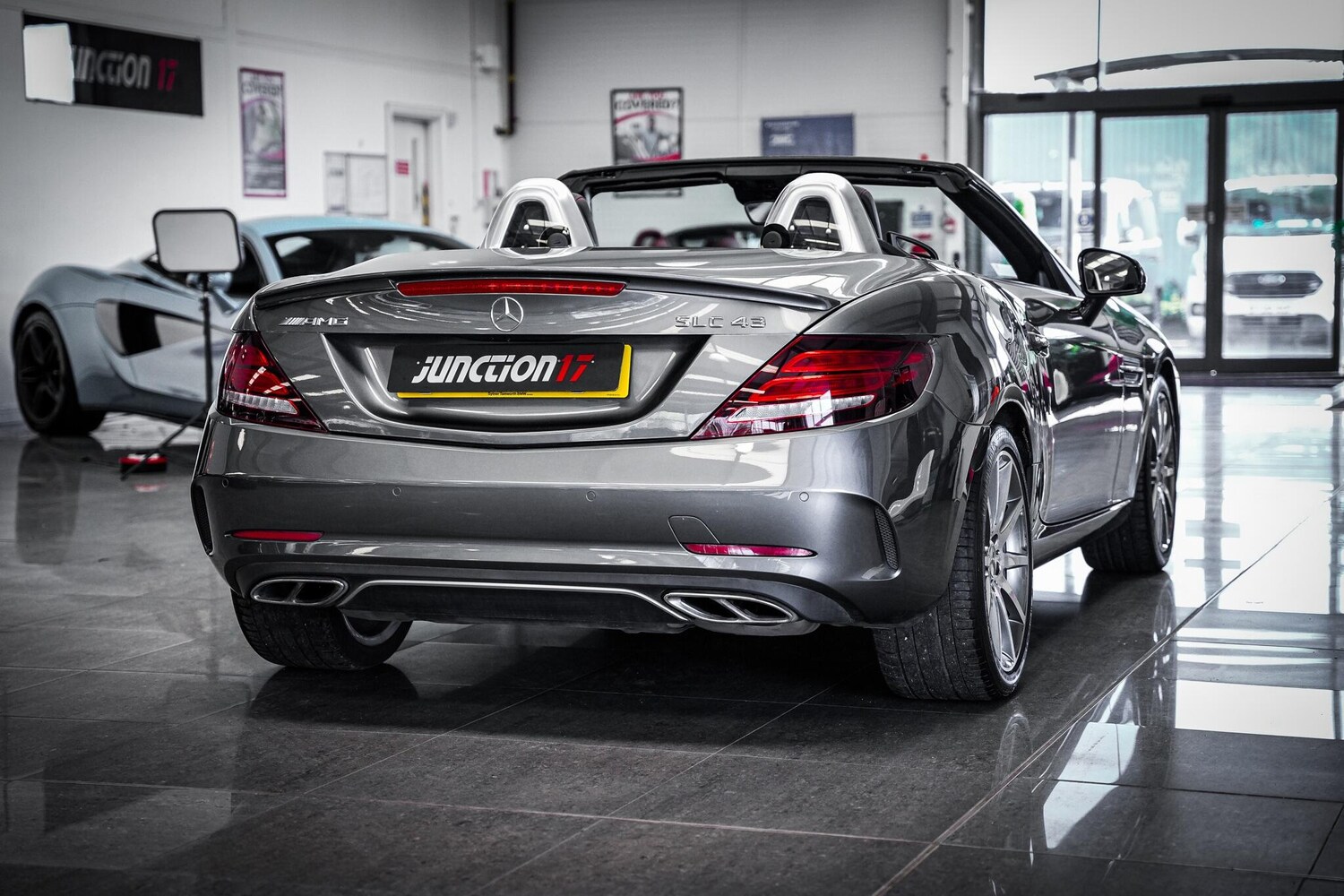 Used Mercedes-Benz SLC 2016 for sale - 77969837: Photo 18