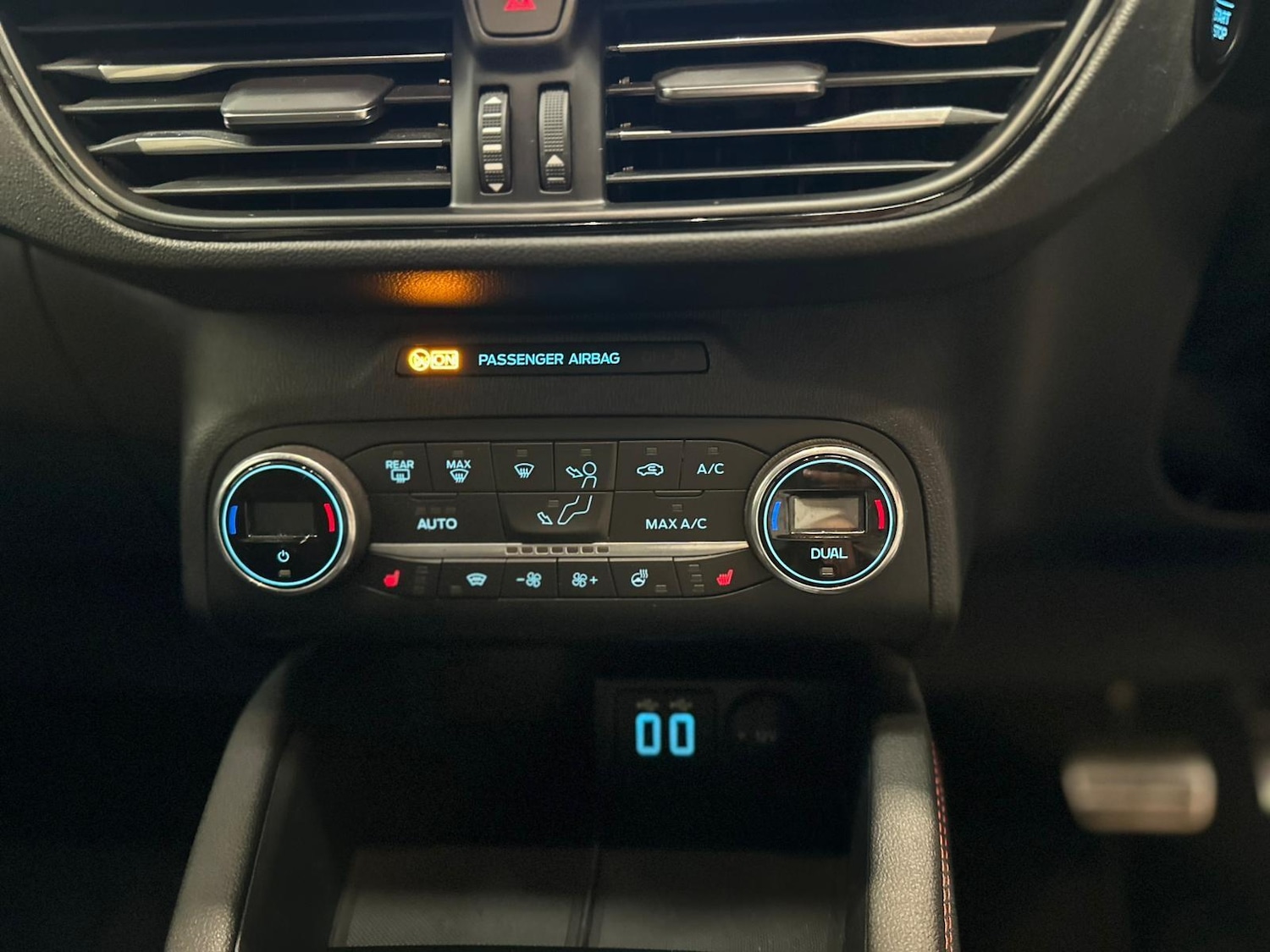 Used Ford Kuga 2022 for sale - 76657137: Photo 30