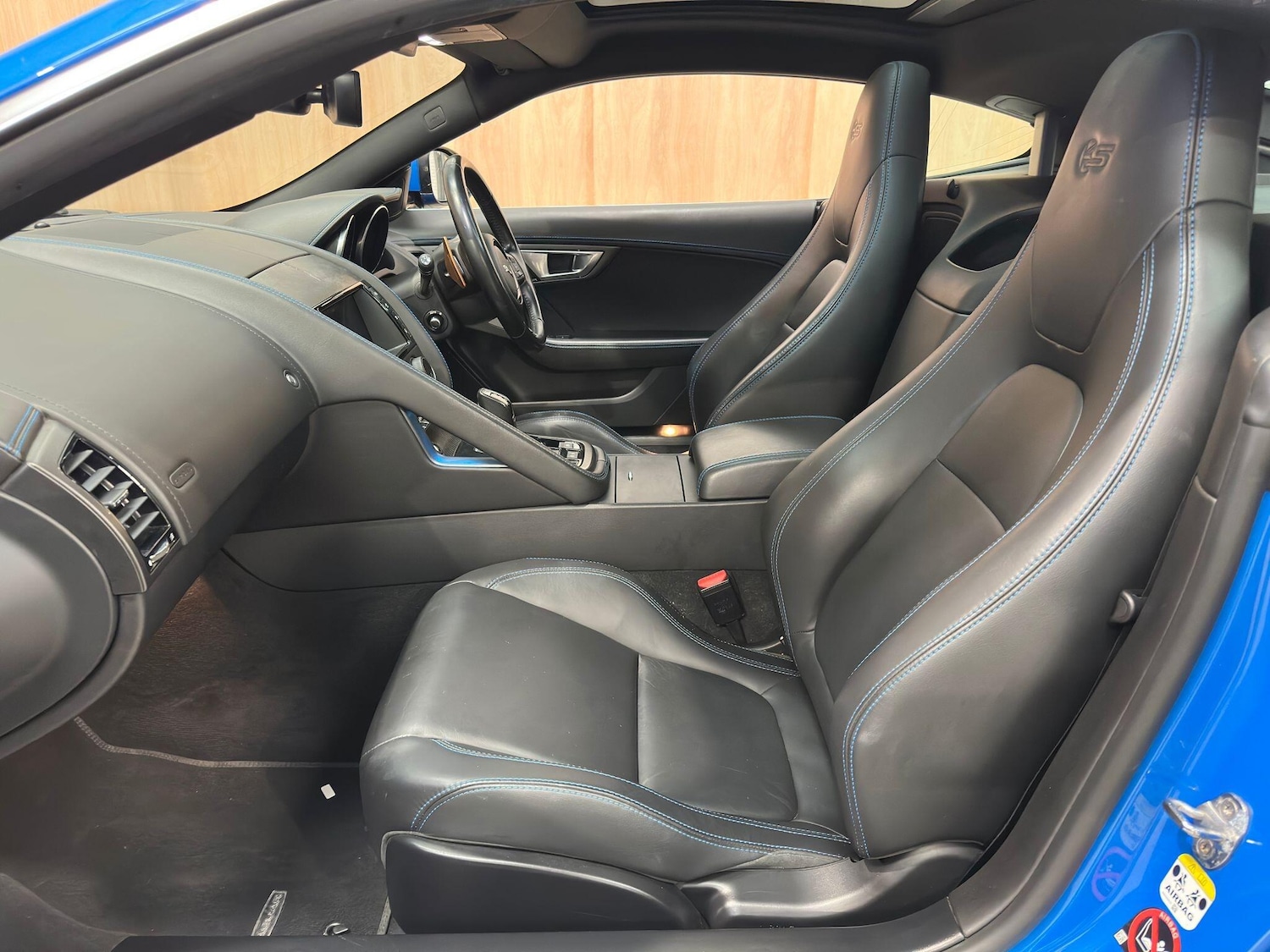 Used Jaguar F-Type for sale - 76659336: Photo 19